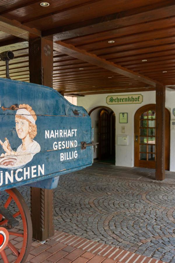 Hotel Schrenkhof Unterhaching Ngoại thất bức ảnh