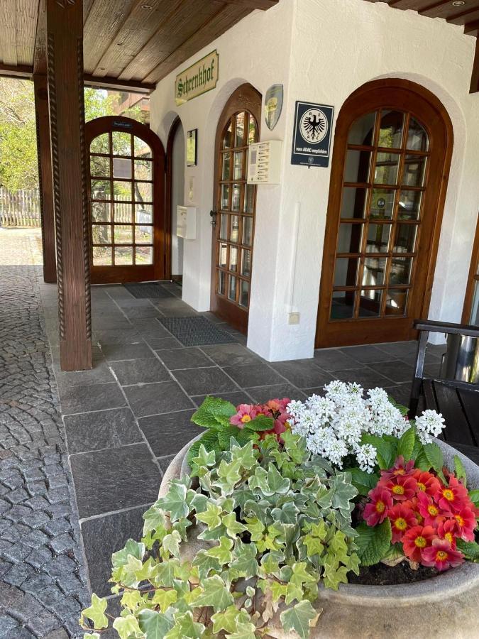 Hotel Schrenkhof Unterhaching Ngoại thất bức ảnh